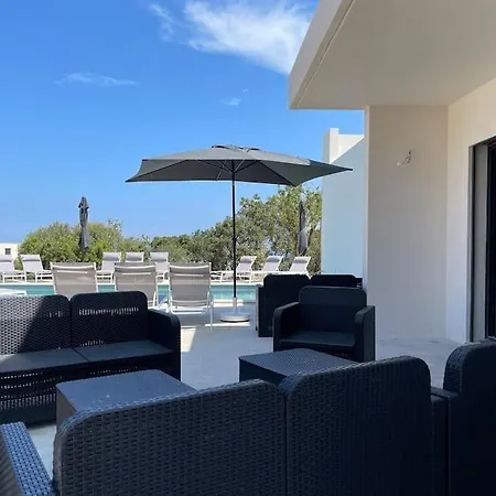 De Standing Vue Imprenable Villa